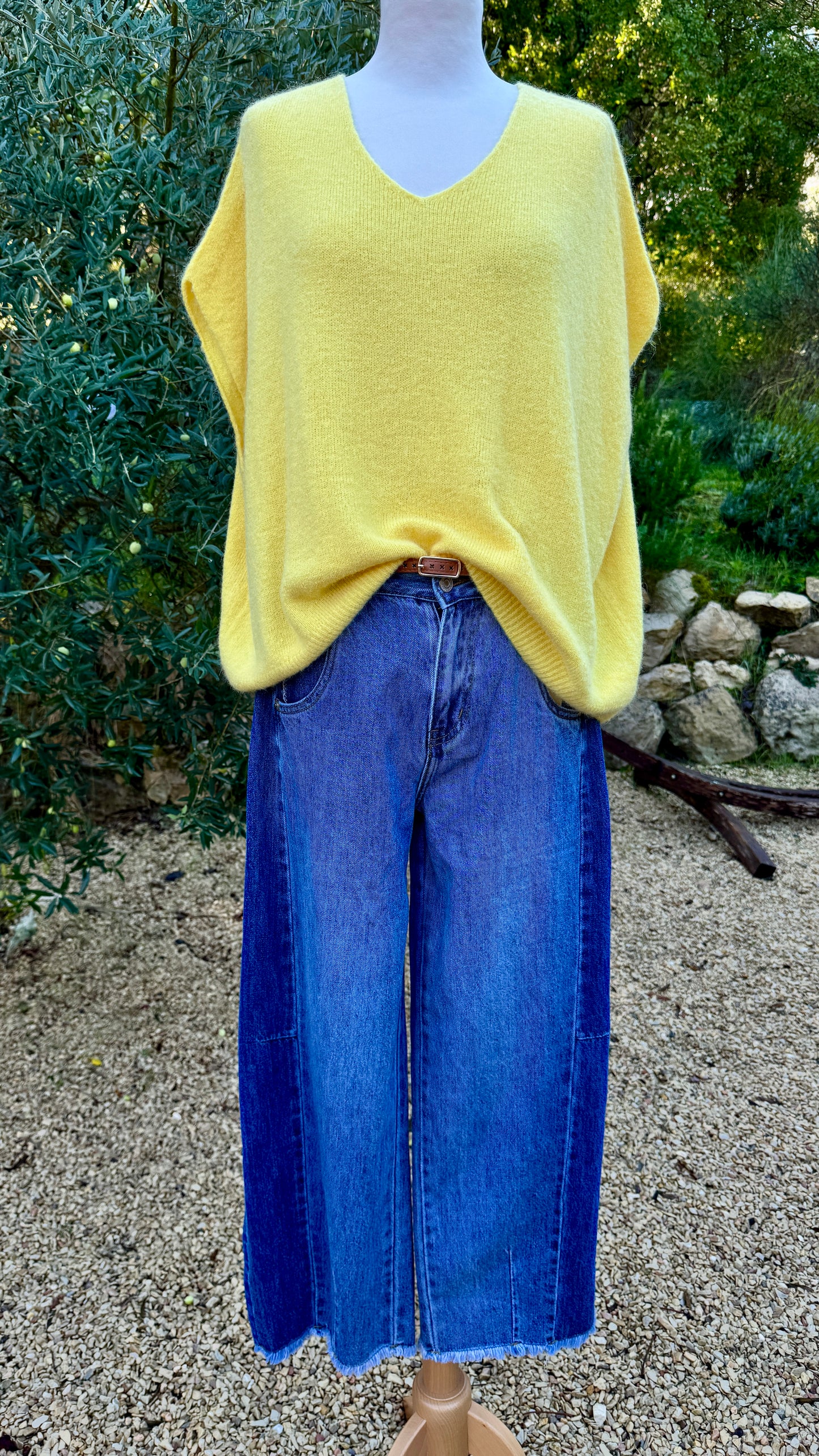 Pull Sans Manches Col V Femme