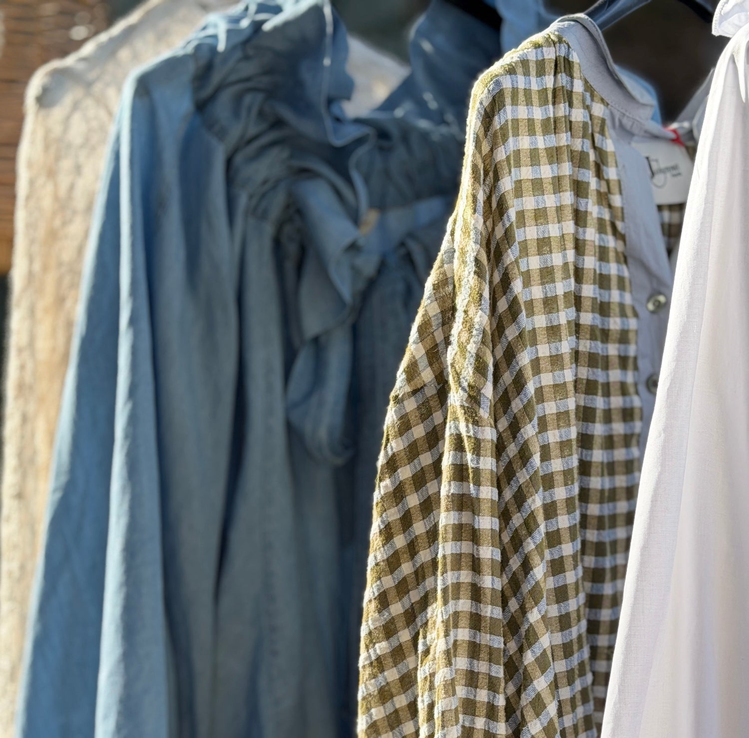 Chemises & blouses
