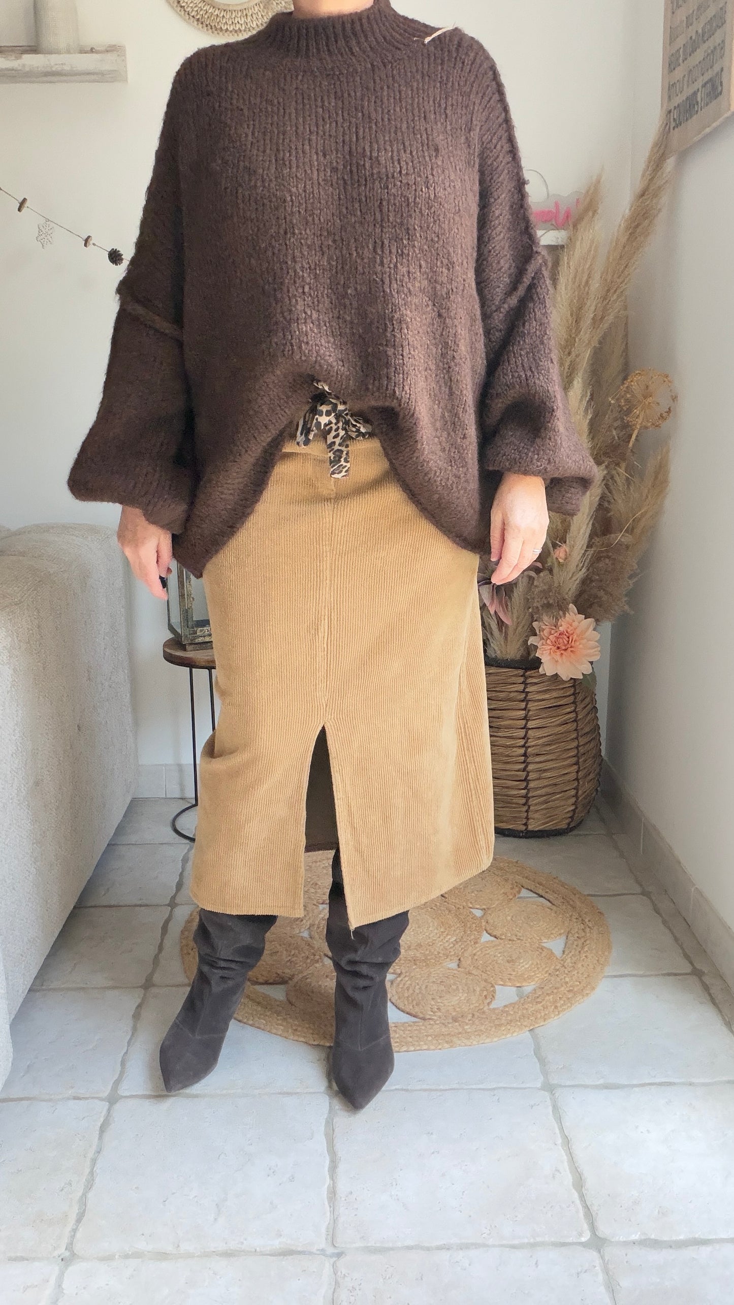 Jupe droite en velours camel